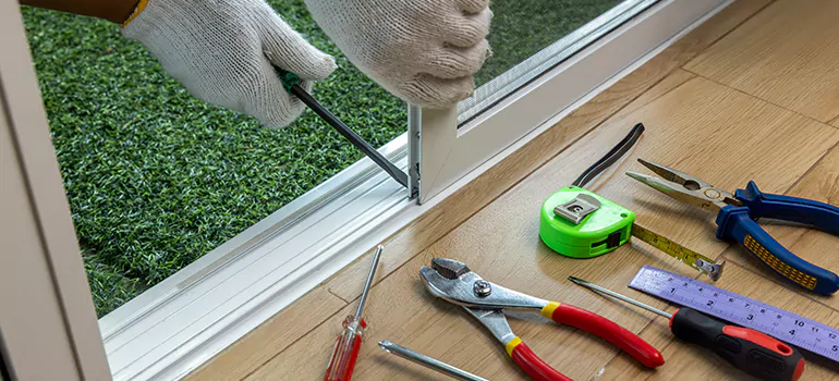 Window Hinge Repair in Santa Rosa, CA